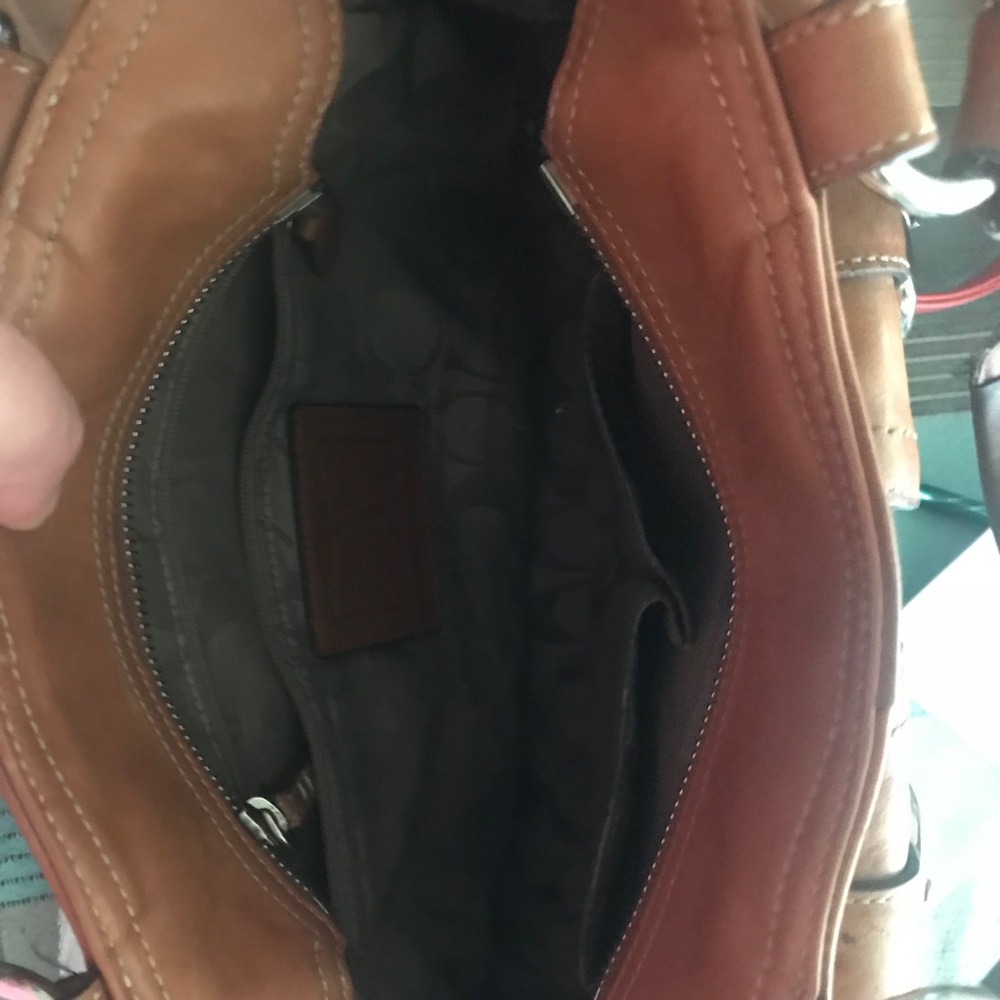 Coach Purse - Picture 3 of 3